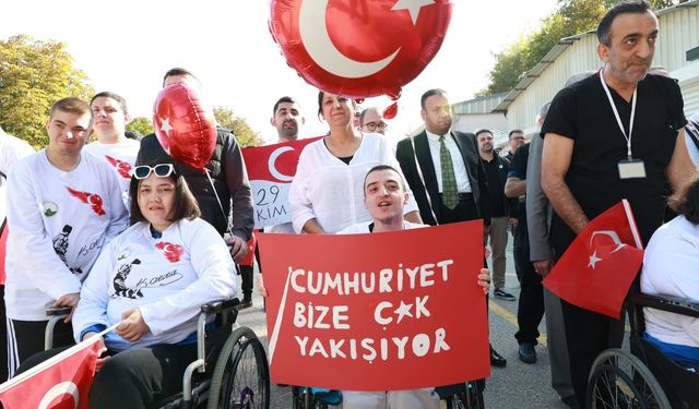 Cumhuriyet’in 103’ncü yılı Osmangazi’de coşkuyla kutlandı