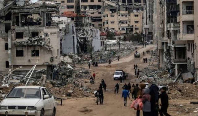 Gazze'de can kaybı 74 bin 377’ye yükseldi