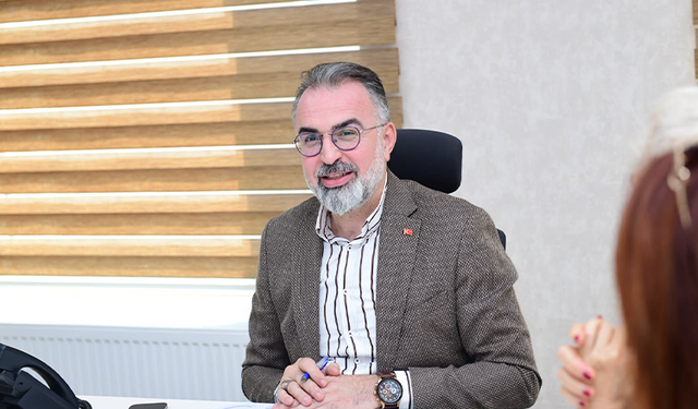 Bursa’nın kadın muhtarlarından Başkan Erol’a anlamlı ziyaret