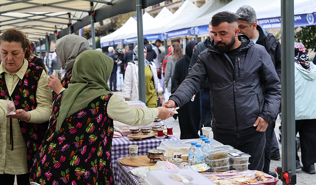 ‘’Meydan Kadınların’’ Dayanışma Pazarı 21’inci kez kuruldu