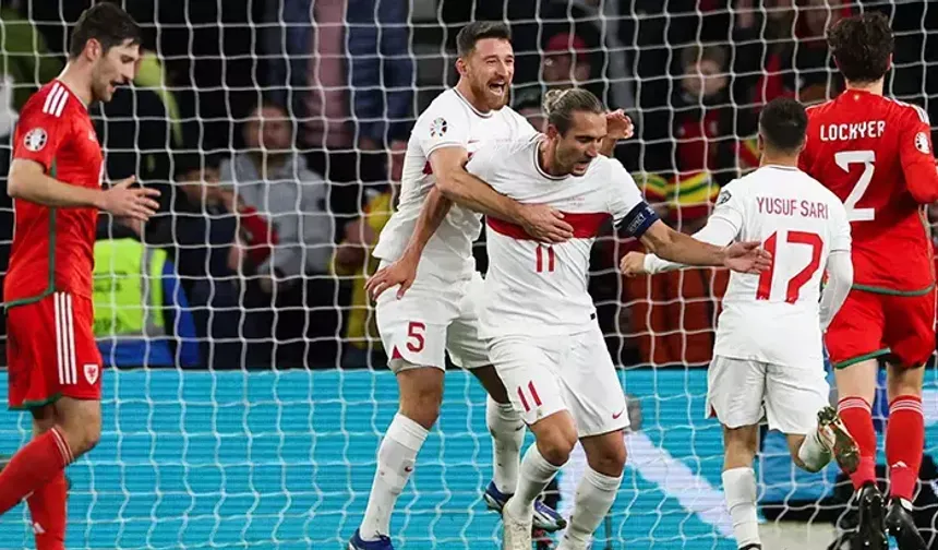 Almanya'ya lider gidiyoruz! Galler - Türkiye maç sonucu: 1-1