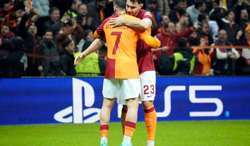 Galatasaray, Manchester United karşısında galibiyeti kıl payı kaçırdı