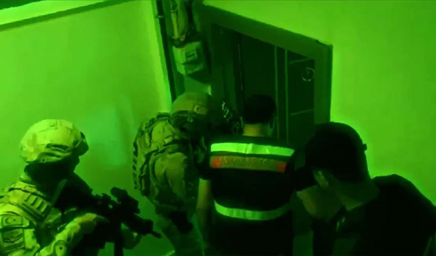 Kafes-17 Operasyonu'nda “İskoçlar Çetesi” olarak bilinen organize suç örgütü çökertildi