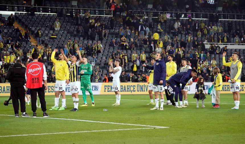 Fenerbahçe yenilmezlik serisini 23 maça çıkardı