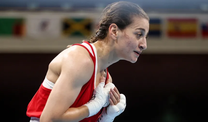 Büyükler Avrupa Boks Şampiyonası: Buse Naz Çakıroğlu finale yükseldi