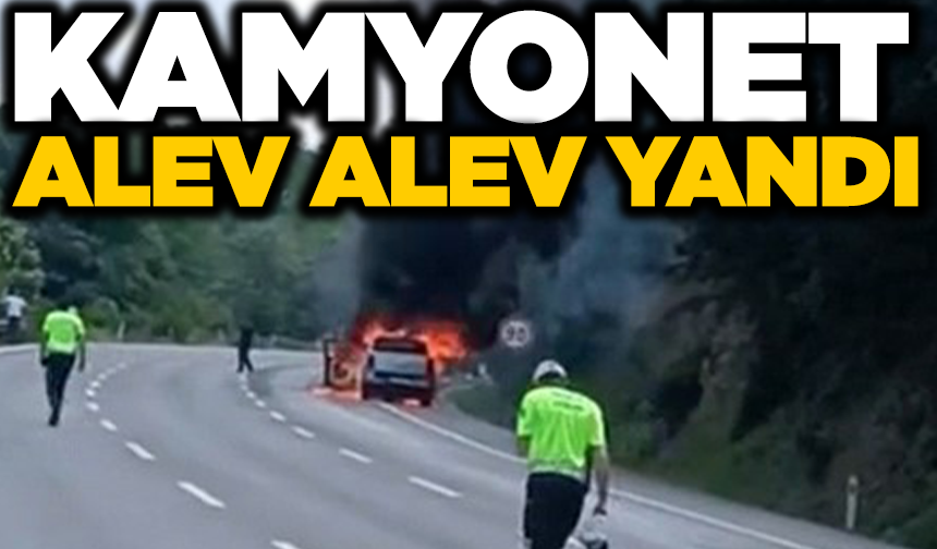 Bursa'da seyir halindeki kamyonet alev alev yandı