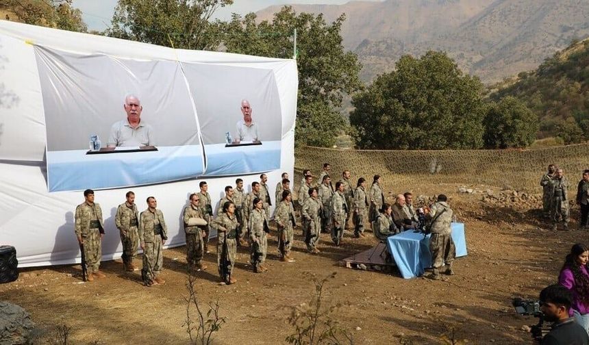 Türkiye’den çekilme kararı alan PKK’lı teröristlere ait görüntüler yayınlandı