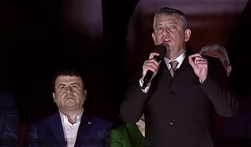 Özgür Özel Bursalılara seslendi: Mustafa Bozbey için mitingde 29 hizmetin açılışı yapıldı