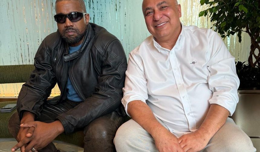 Sanatçı Kanye West İstanbul'a geldi