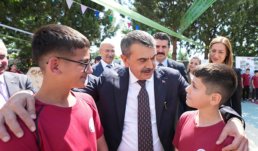 Millî Eğitim Bakanı Sayın Prof. Dr. Yusuf Tekin’in Bursa ziyareti