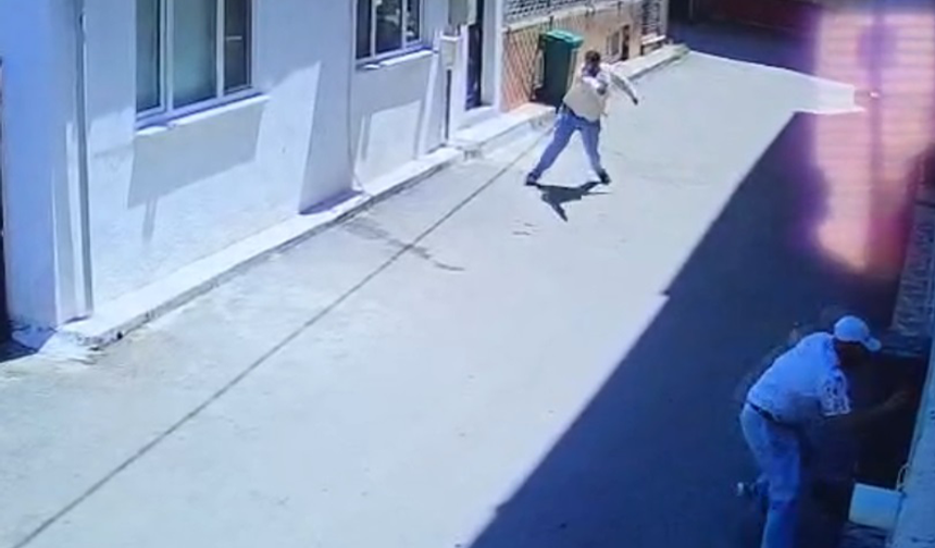 Bursa'da husumetlisini silahla yaralayan şüpheli tutuklandı: Olay anı kamerada