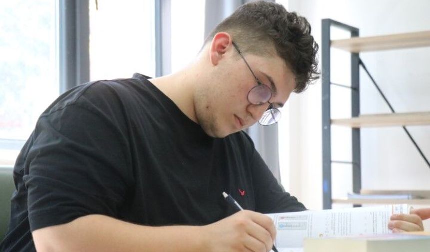 Sakaryalı öğrencinin hukuk mücadelesi binlerce adayın hayatını değiştirdi