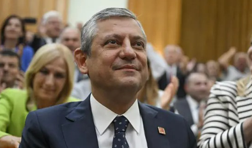 Özgür Özel dahil 91 milletvekili CHP'den istifa etti!