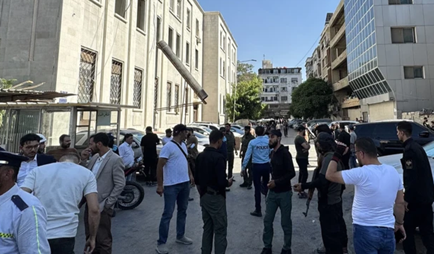 Şam'da bir kafede patlama! Çok sayıda ölü ve yaralı var