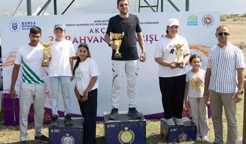 Bursa’da rahvan atları şampiyonluk için koştu