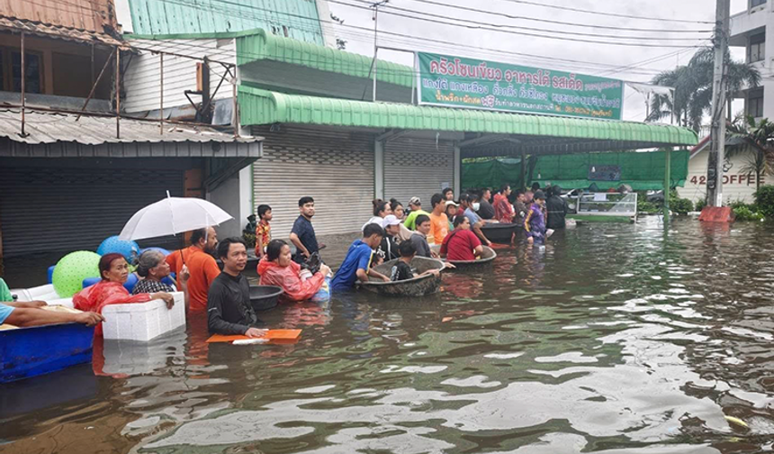 Tayland'da sel: 8 ölü