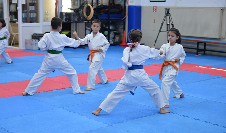 Kış Spor Okulları 3 Ekim'de başlıyor