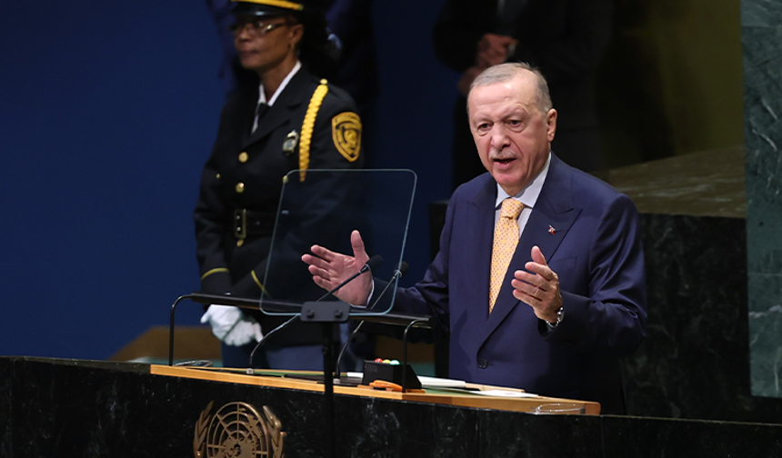 Cumhurbaşkanı Erdoğan: "Filistin halkının mücadelesini dünyaya duyurmaya devam edeceğiz"