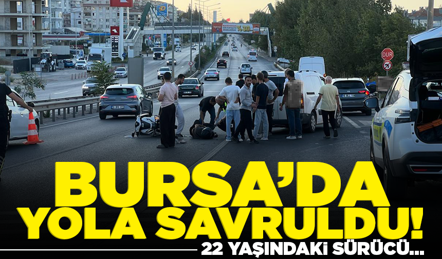 Bursa'da otomobilin çarptığı genç motosiklet sürücüsü yola savruldu