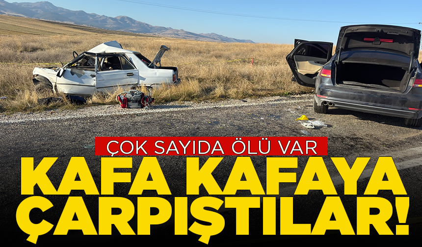 Afyonkarahisar’da otomobiller kafa kafaya çarpıştı: Çok sayıda ölü var
