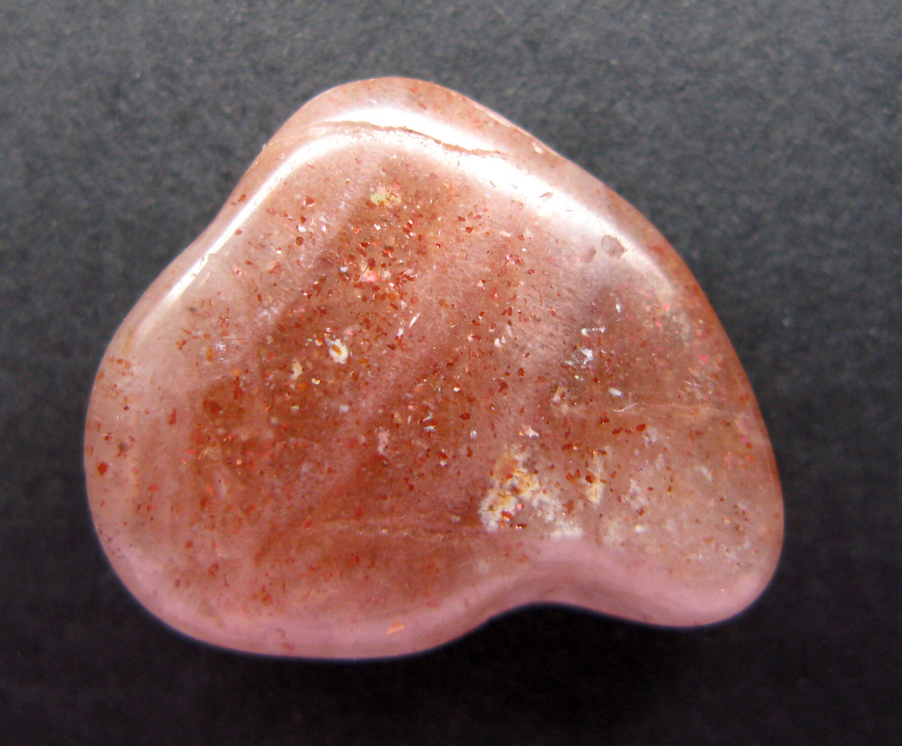 Oligoclase-Sunstone_from_India2