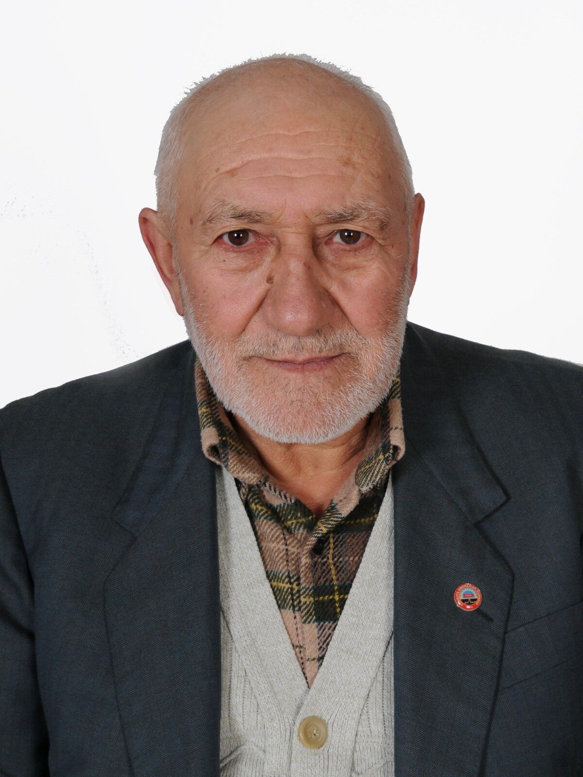 AW932645_09