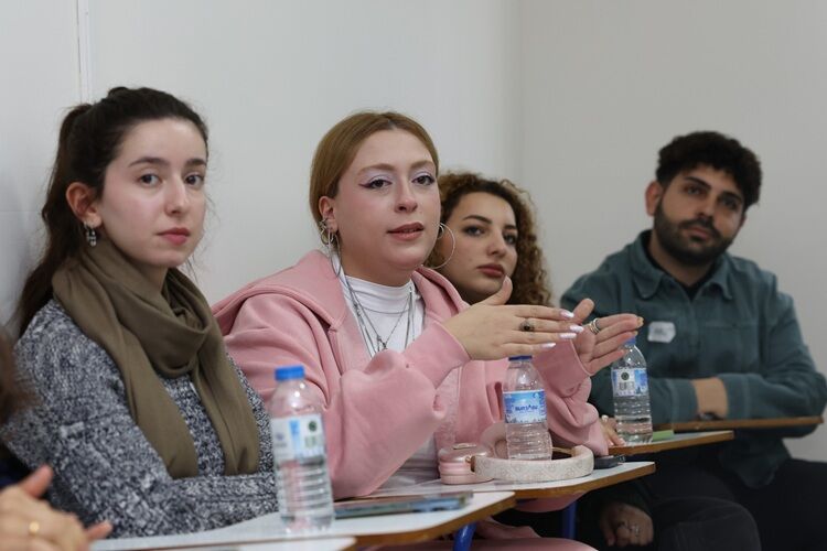 Gençli̇k Buluşmasi 4