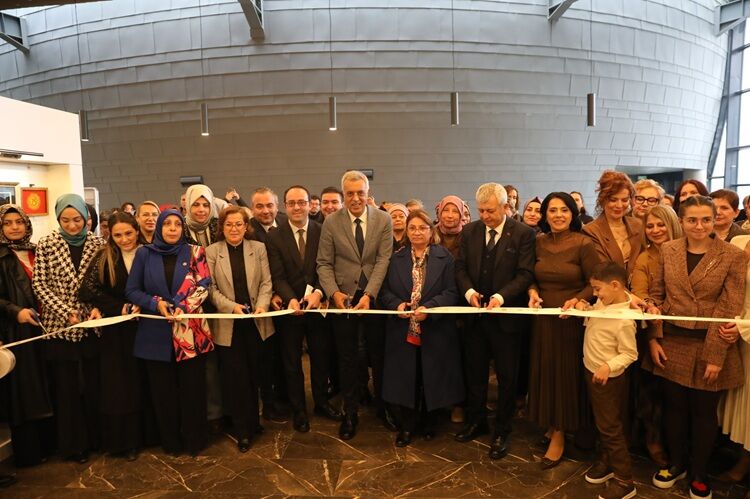 Osmangazi’de Cengiz Aytmatov Günleri Sanat Ve Edebiyatla Taçlandı (3)