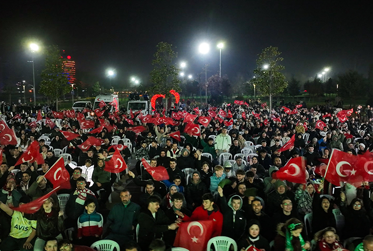 M A Ç1-1