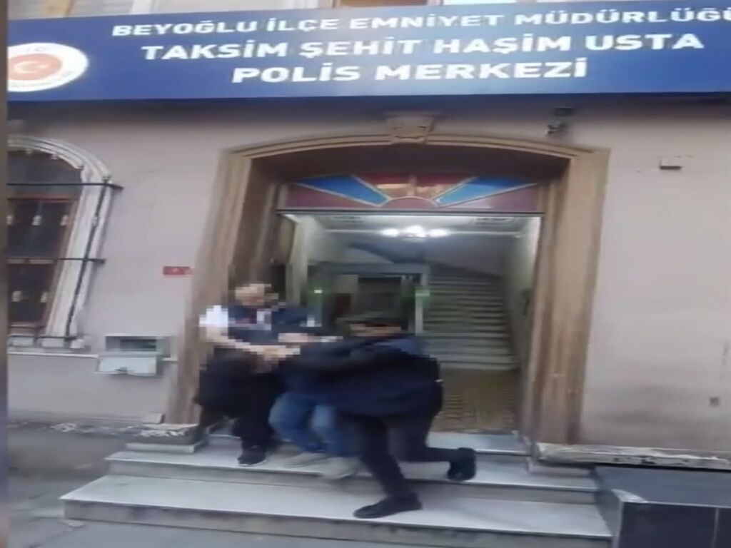 1299788