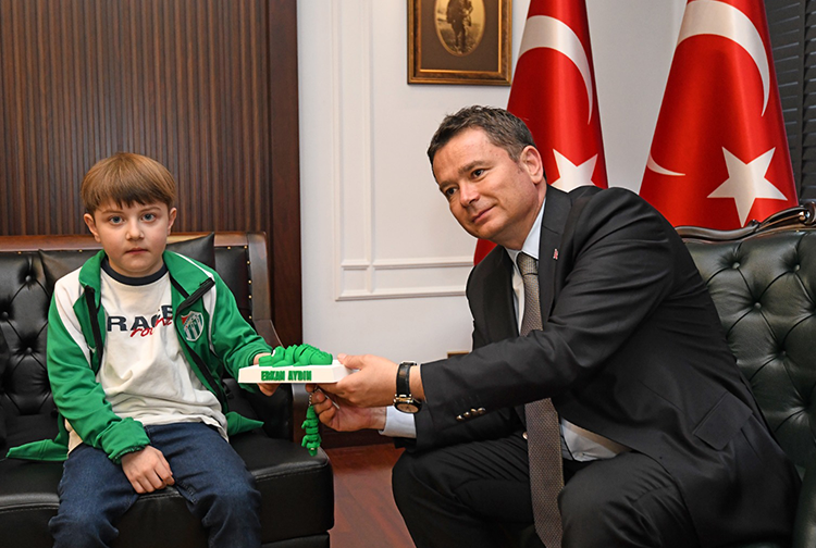 Yağızefe1