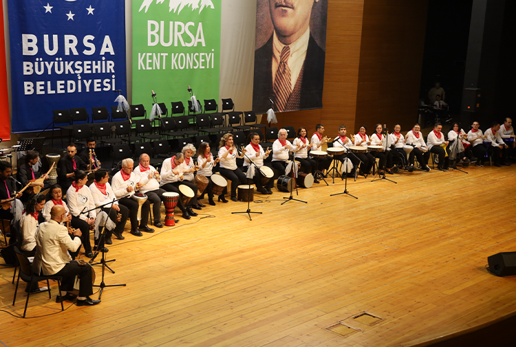 B Ü Y Ü K Ş E H İ R-13