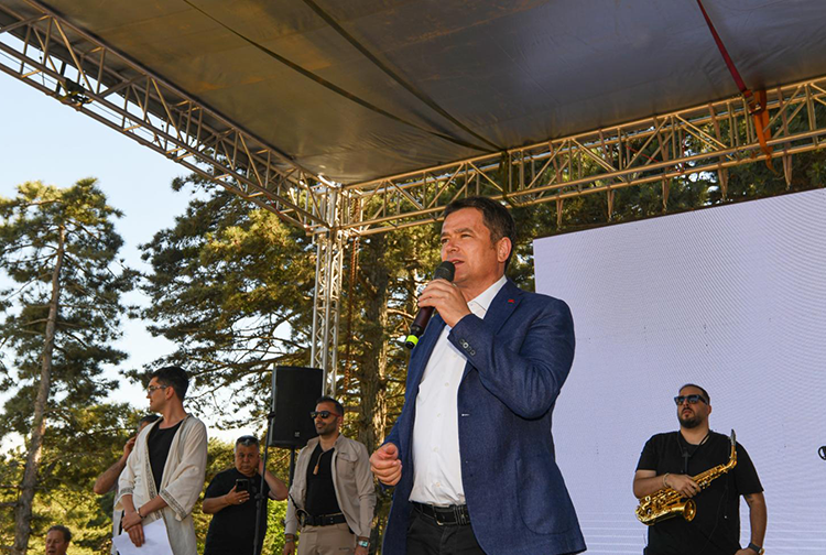 Erkanaydın1-63