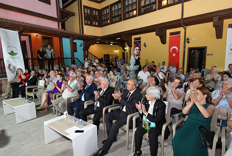 N A Z I M H İ K M E T4