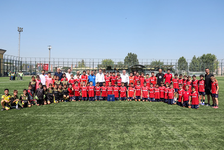 B Ü Y Ü K Ş E H İ R1-12