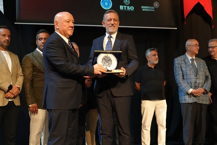 Bgc Başkani Nuri̇ Kolayli Btso Başkani İbrahi̇m Burkay