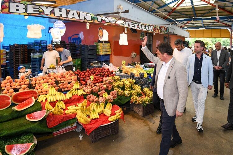 Hamitler Aşure Paylaşımı (3)