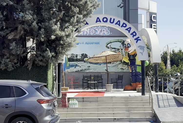 Bursa'da aquaparkta korkunç olay: 16 yaşındaki çalışan 10 metreden düştü