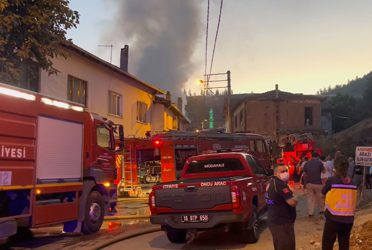 Bursa'da yangın faciası! 30 yaşındaki genç hayatını kaybetti