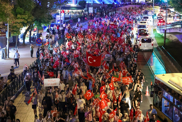 B İ B A4-7