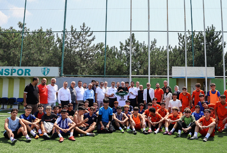 Demirtaş Spor Kompleksi Yıl Sonuna Kadar Tamamlanacak
