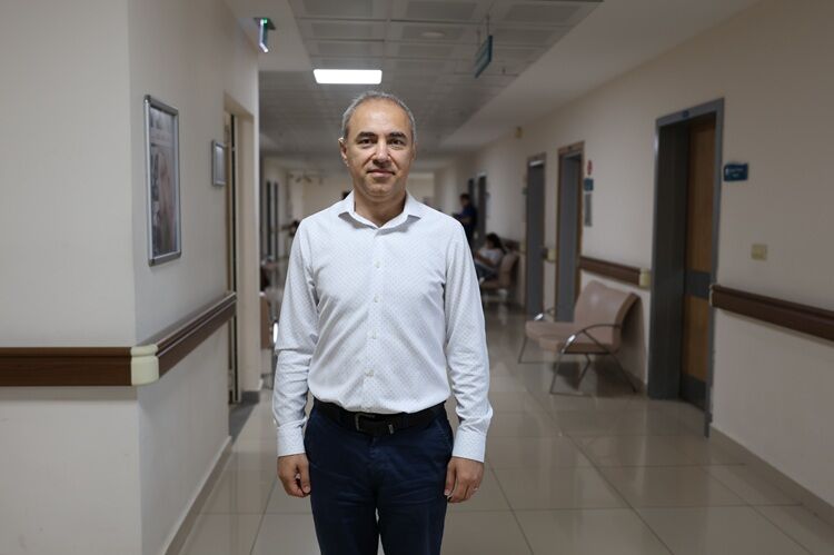 Dr. Mehmet Erdem