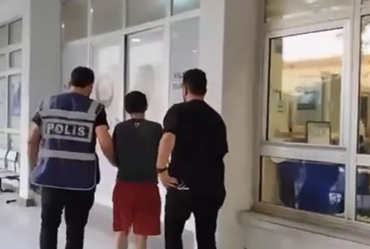 Polis1-18