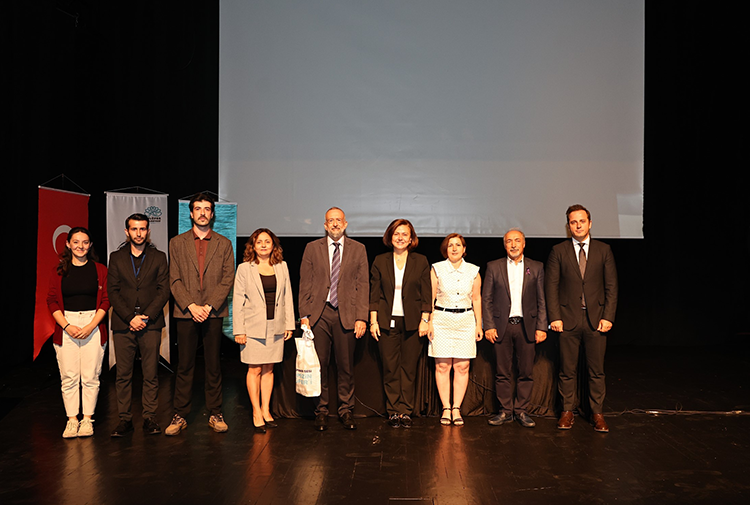 Alzheimer’ın teşhis, tedavi ve bakım süreci Nilüfer’de konuşuldu