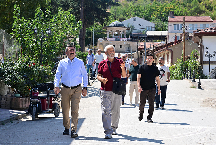 Oktayyılmaz1-30