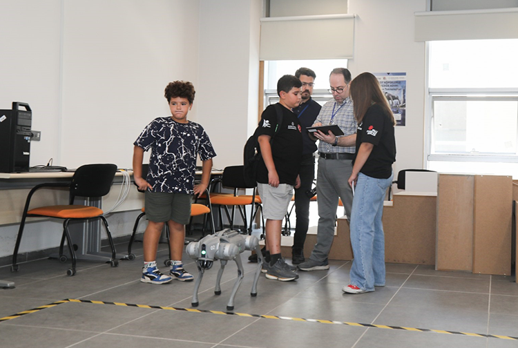 Robot-3