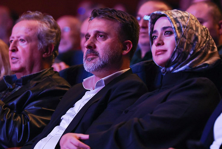 Alaturka'nın Yıldızları' Bursa'da Sahne Aldı
