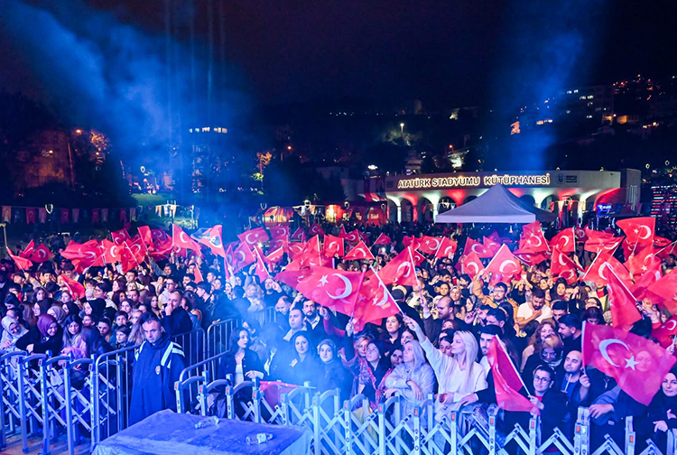 C U M H U R İ Y E T3-2