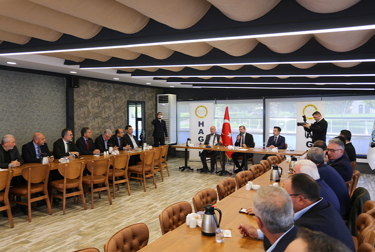 H A G E L M E C L İ S İ 3