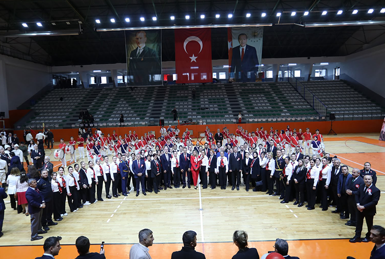 İnegöl’de Cumhuriyet